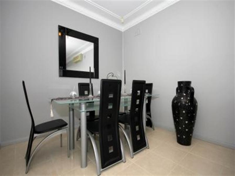 7 Leighdon Street, Bass Hill NSW 2197