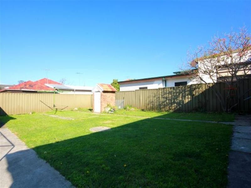 23 Winspear Avenue, Bankstown NSW 2200