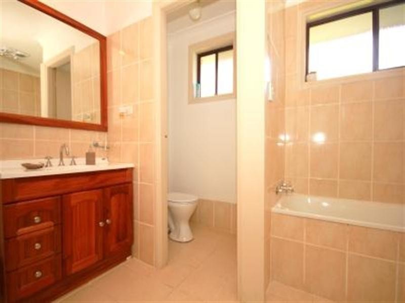 2/513 Marion Street, Georges Hall NSW 2198