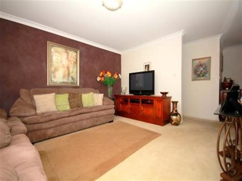 3/119 Brunker Road, Yagoona NSW 2199