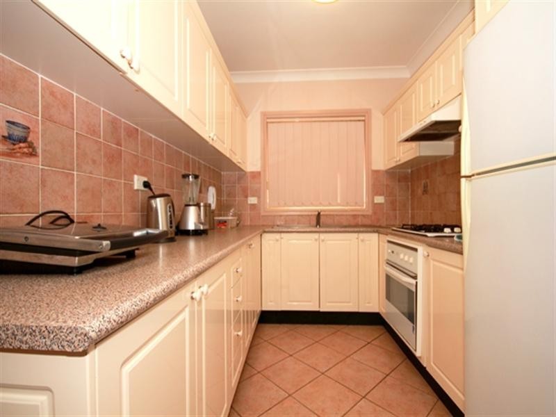 4/250 Edgar Street, Condell Park NSW 2200