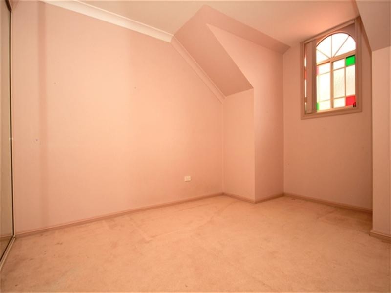 4/250 Edgar Street, Condell Park NSW 2200