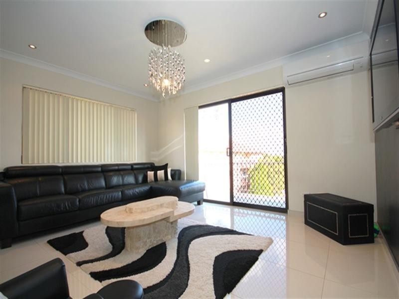 30/14 Melanie Street, Yagoona NSW 2199