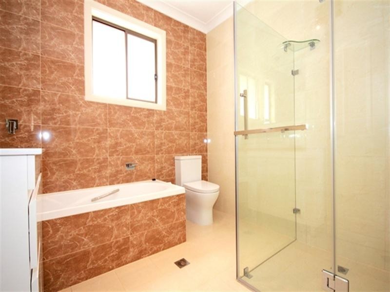 4/117 Brunker Road, Yagoona NSW 2199