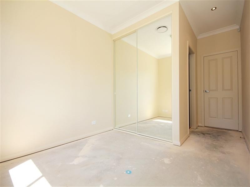 4/117 Brunker Road, Yagoona NSW 2199