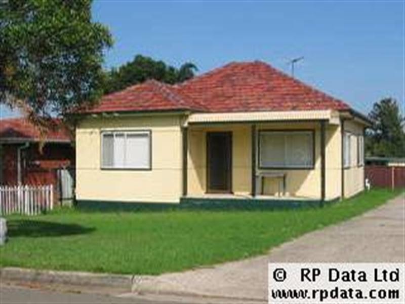 34 Ellis Street, Condell Park NSW 2200