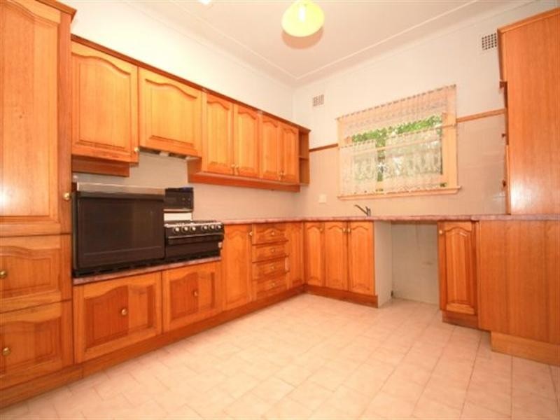 7 Bowden Boulevarde, Yagoona NSW 2199
