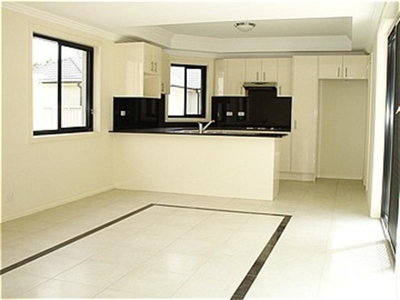 3/70-72 Railway Parade, Condell Park NSW 2200