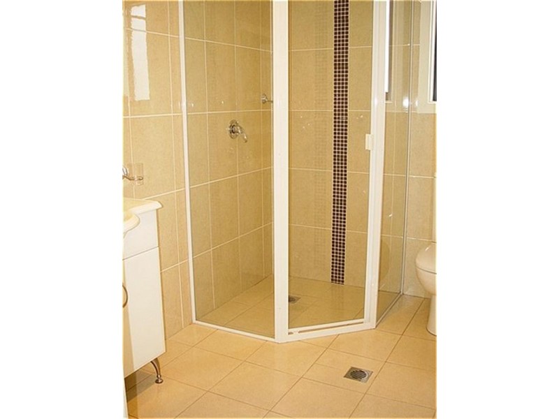 3/70-72 Railway Parade, Condell Park NSW 2200