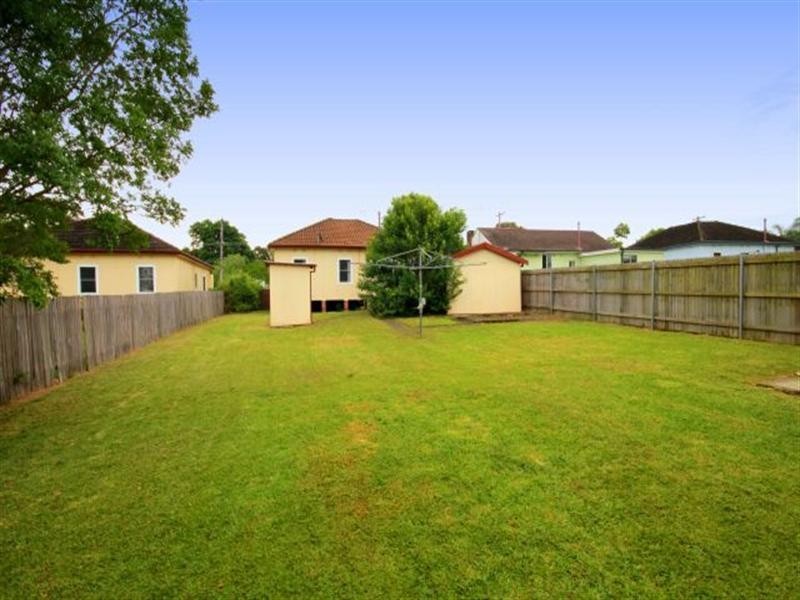 21 Gregory Street, Yagoona NSW 2199