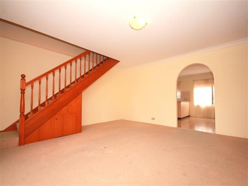 12/184 Birdwood Road, Georges Hall NSW 2198