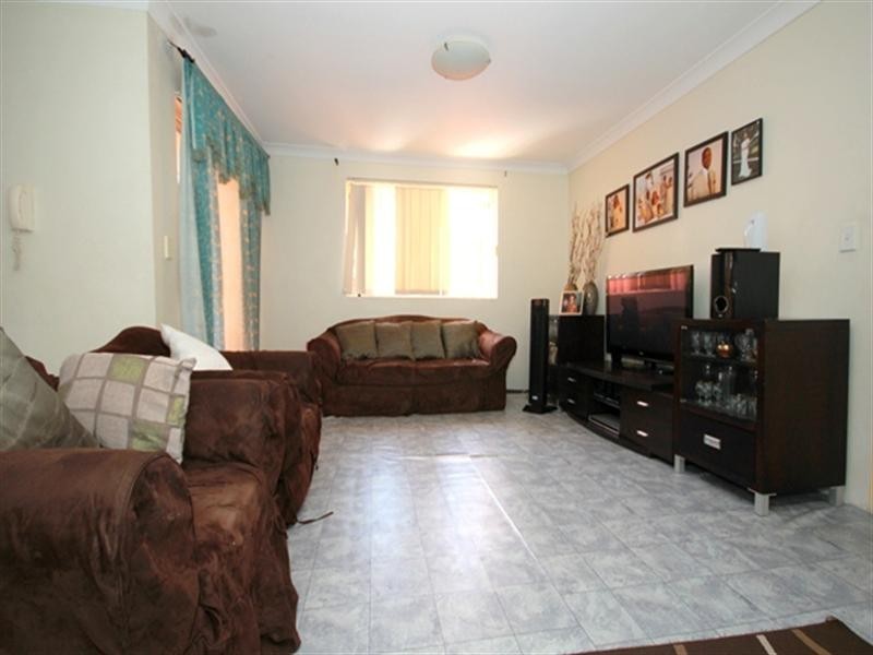 18/5-11 Weigand Avenue, Bankstown NSW 2200