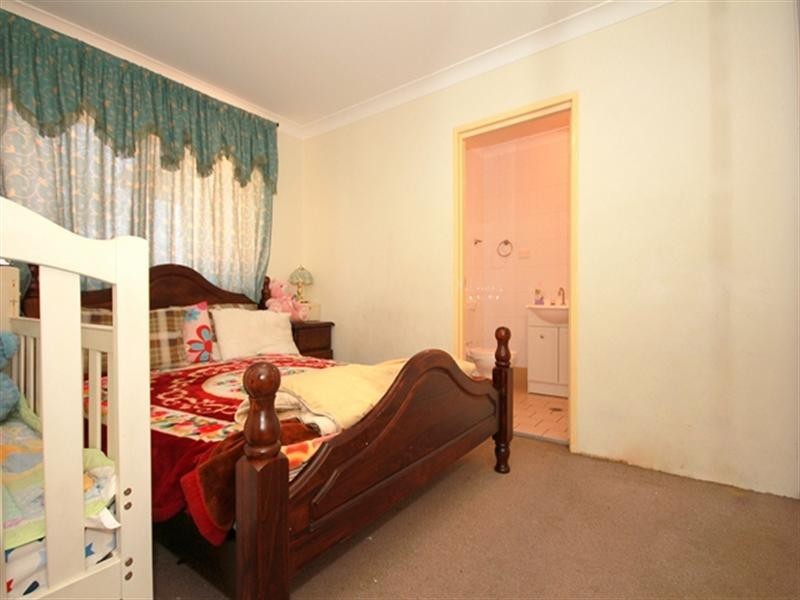 18/5-11 Weigand Avenue, Bankstown NSW 2200