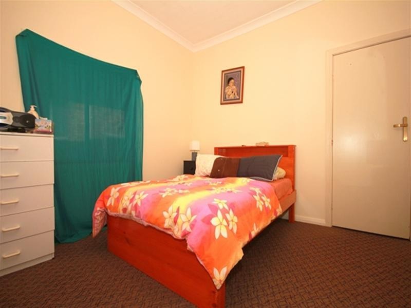 50 Rabaul Road, Georges Hall NSW 2198