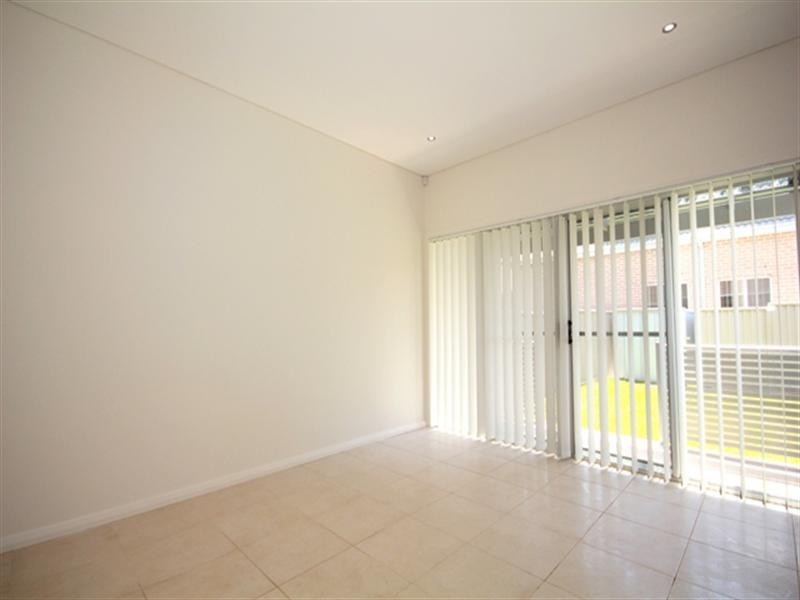 4/19-23 Chiswick Road, Greenacre NSW 2190