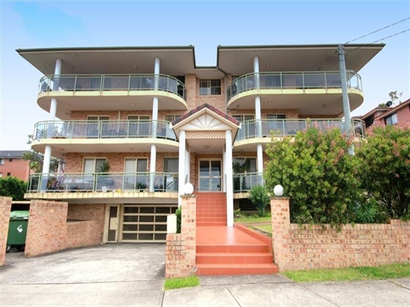 11/15-17 Melanie Street, Bankstown NSW 2200
