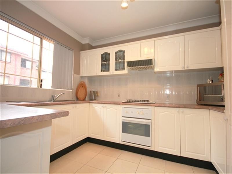 11/15-17 Melanie Street, Bankstown NSW 2200