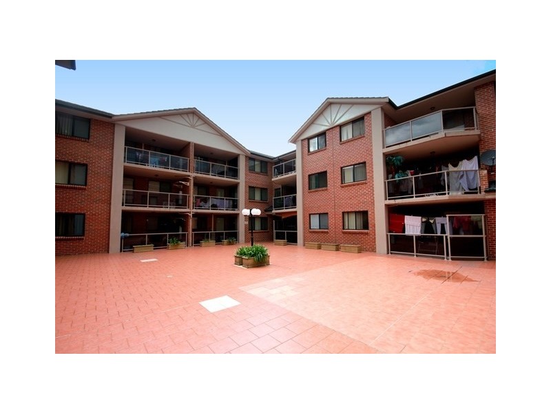 15/21-27 Weigand Avenue, Bankstown NSW 2200