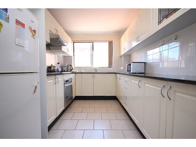 15/21-27 Weigand Avenue, Bankstown NSW 2200