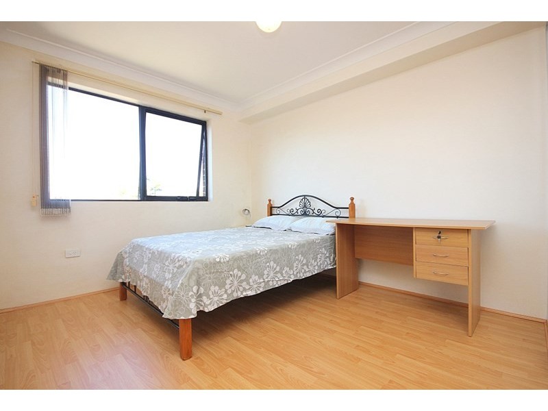 15/21-27 Weigand Avenue, Bankstown NSW 2200