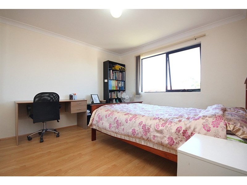15/21-27 Weigand Avenue, Bankstown NSW 2200