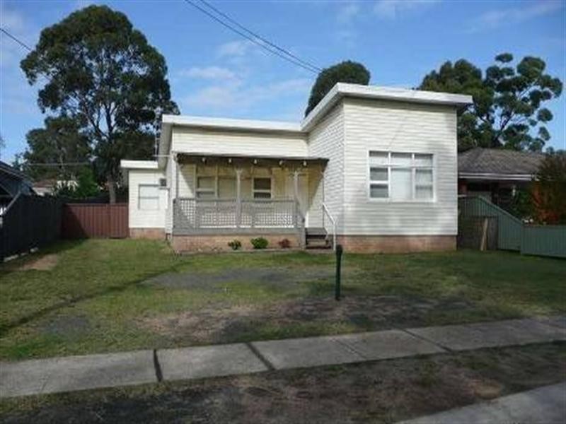 3 Hervey Street, Georges Hall NSW 2198
