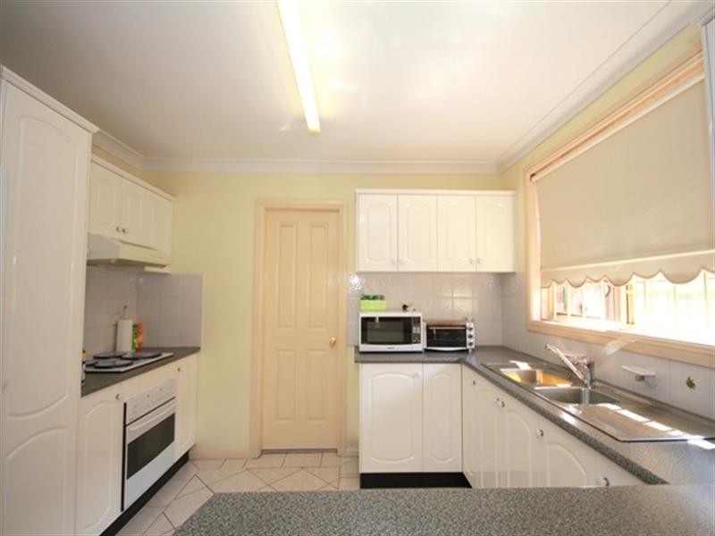 2/121 Brunker Road, Yagoona NSW 2199