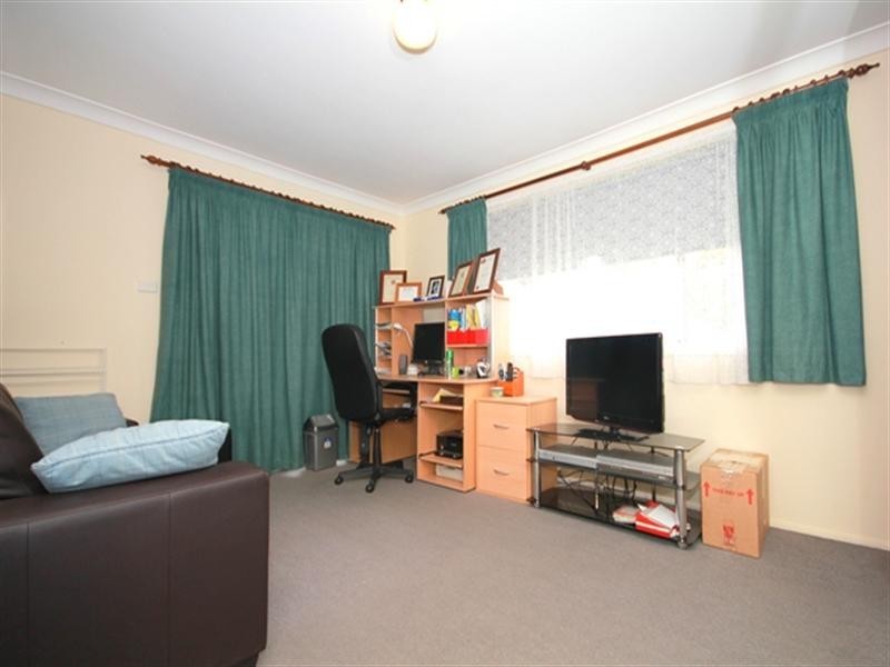 114 Rex Road, Georges Hall NSW 2198