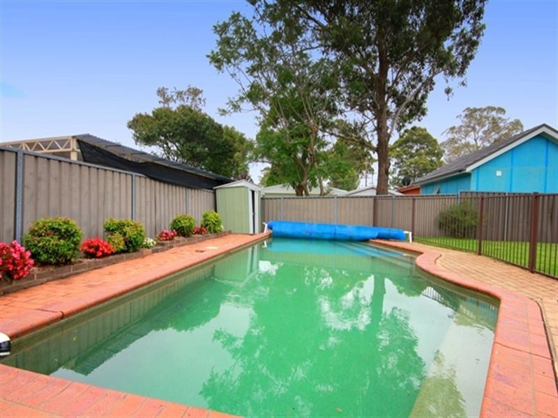 114 Rex Road, Georges Hall NSW 2198
