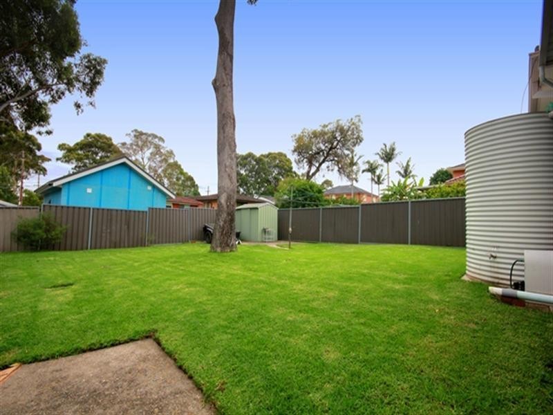 114 Rex Road, Georges Hall NSW 2198