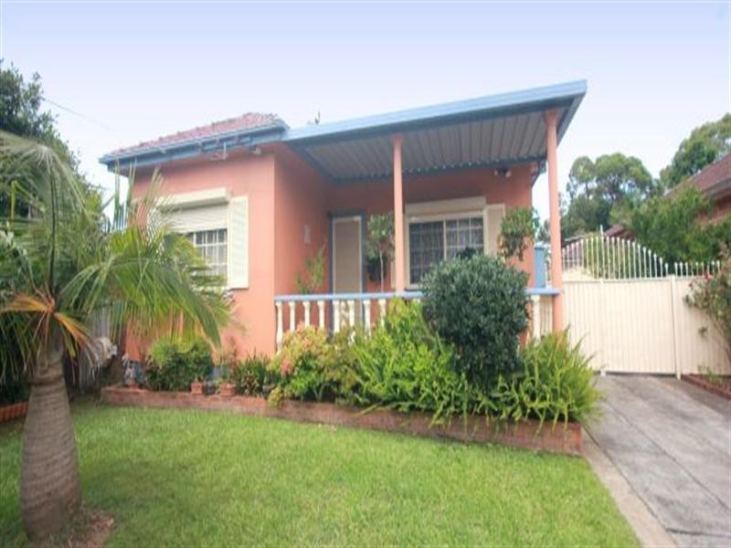 79 Sherwood Street, Revesby NSW 2212