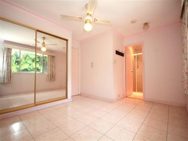 19 Talinga Avenue, Georges Hall NSW 2198