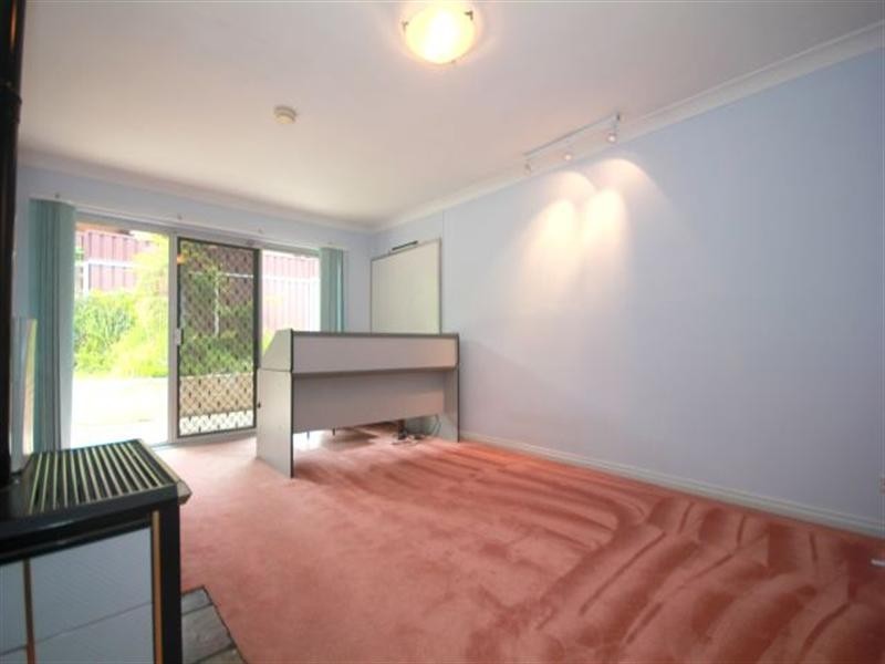 19 Talinga Avenue, Georges Hall NSW 2198