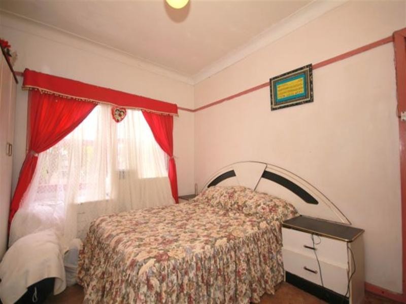 1030 Canterbury Road, Roselands NSW 2196