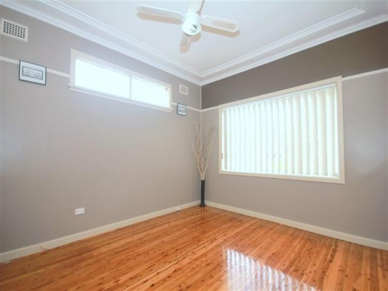 274 Edgar Street, Condell Park NSW 2200