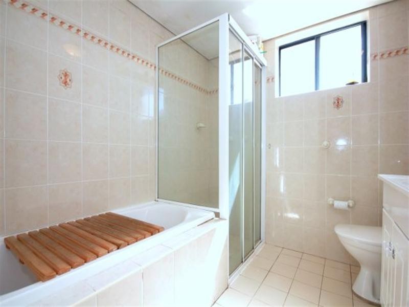 10/9-13 Myrtle Road, Bankstown NSW 2200