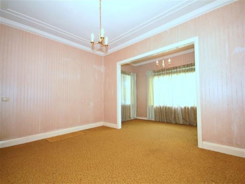 19 Bungalow Crescent, Bankstown NSW 2200