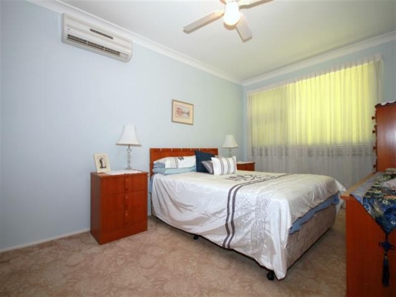 64 Rex Road, Georges Hall NSW 2198