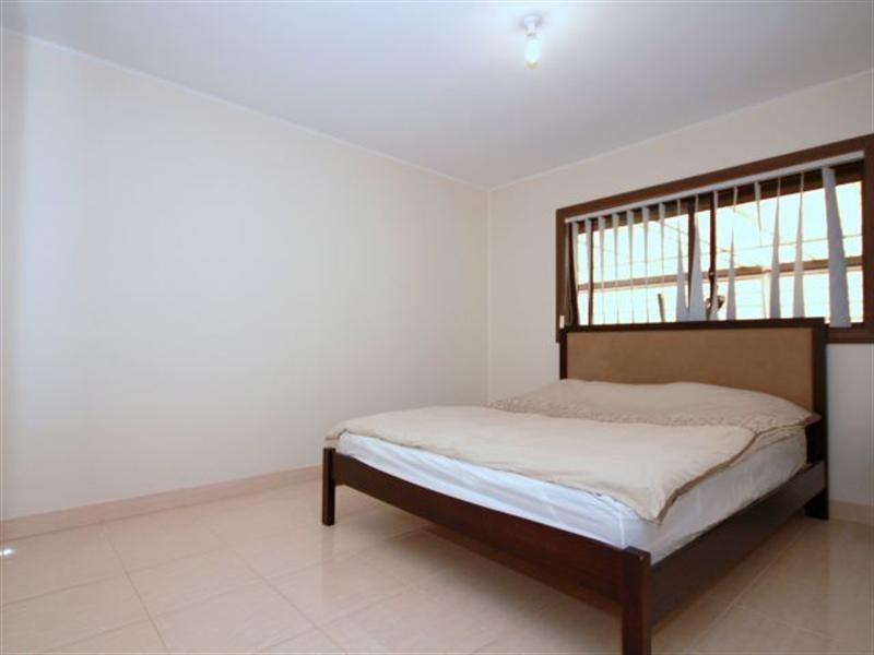 10 Rex Road, Georges Hall NSW 2198