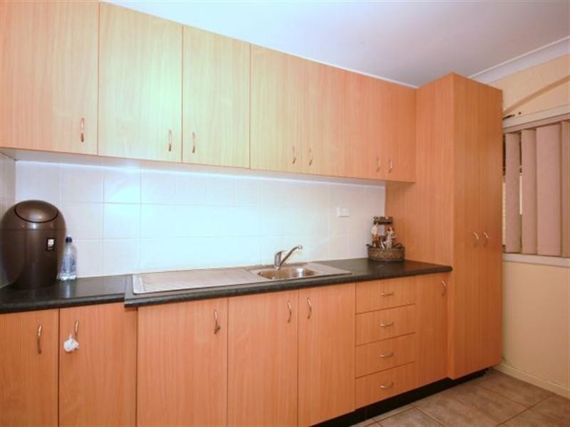 10 Rex Road, Georges Hall NSW 2198