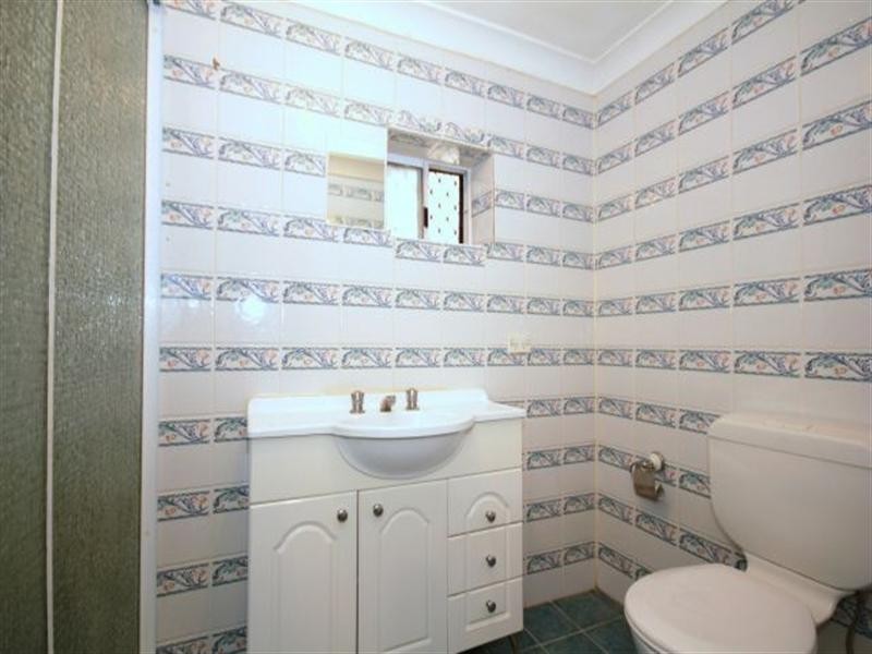 10 Rex Road, Georges Hall NSW 2198