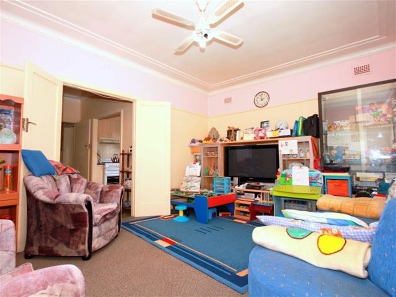 28 The Avenue, Yagoona NSW 2199