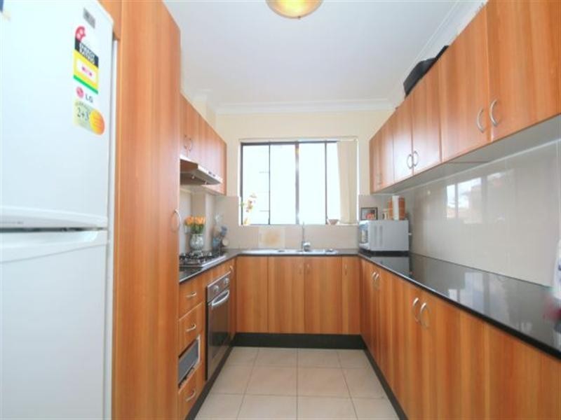 3/14-16 White Avenue, Bankstown NSW 2200