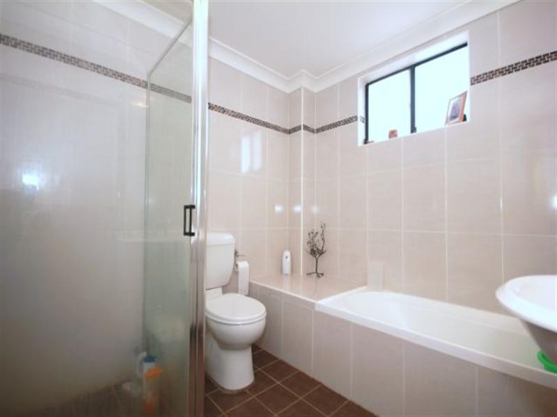 3/14-16 White Avenue, Bankstown NSW 2200