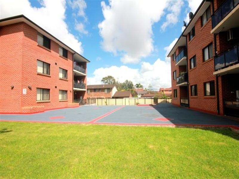 3/14-16 White Avenue, Bankstown NSW 2200