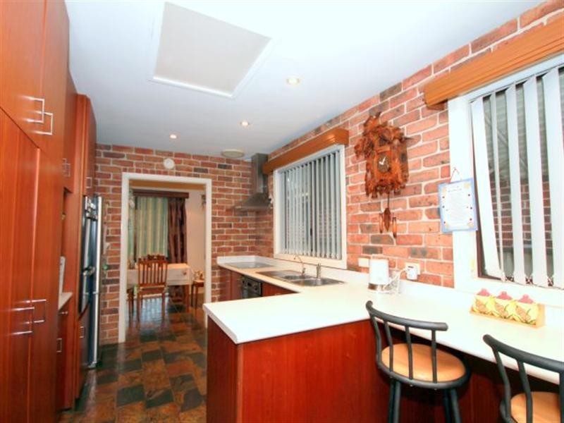 5 Valencia Street, Greenacre NSW 2190