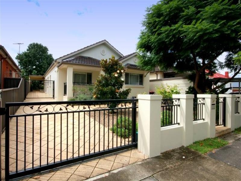 30 Bramhall Avenue, Punchbowl NSW 2196