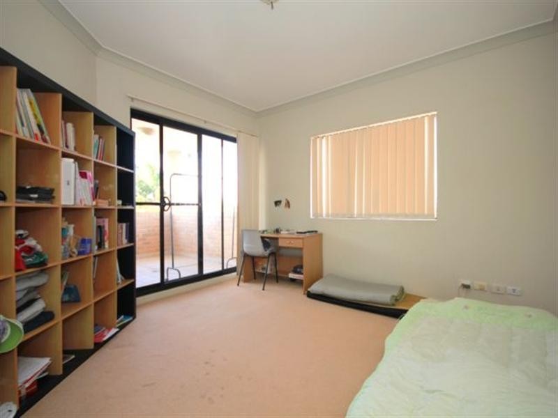 158 Wilbur Street, Greenacre NSW 2190