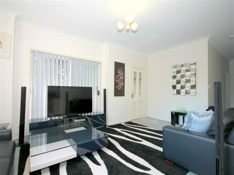 4/25 Cragg Street, Condell Park NSW 2200