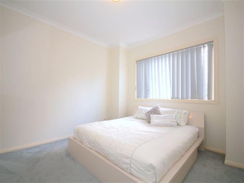 4/25 Cragg Street, Condell Park NSW 2200